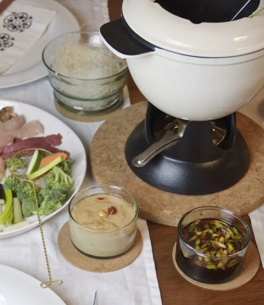 Hot Pot Asiatisches Fondue in Gemüsebrühe Labsalliebe