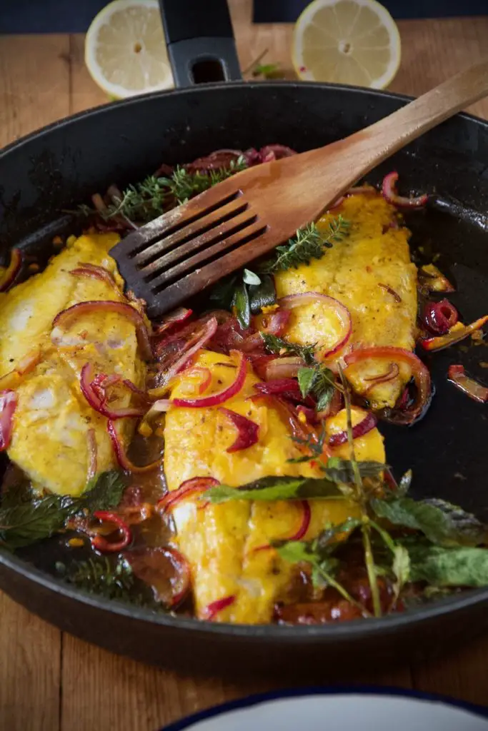 Mahi Zaferani - Doradenfilet in Safran-Sauce ماهی زعفرانی