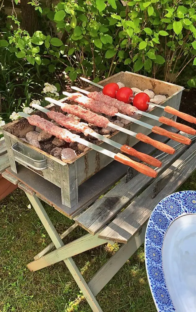 Kabab Koobideh - Kebab vom Grill کباک کوبیده