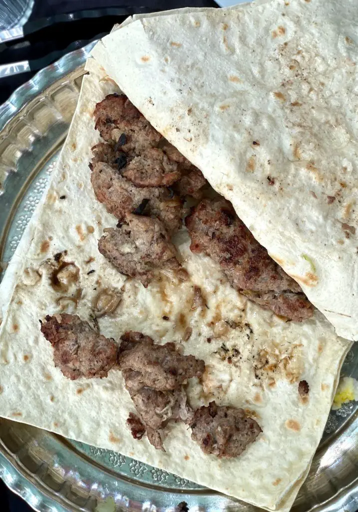 Kabab Koobideh - Kebab vom Grill کباک کوبیده