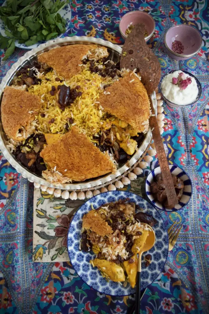 Reshteh Polo ba Morgh - رشته پلو با مرغ