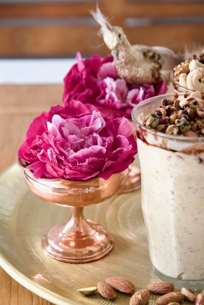 Majoon - Dattel-Eis-Shake mit Nüssen معجون