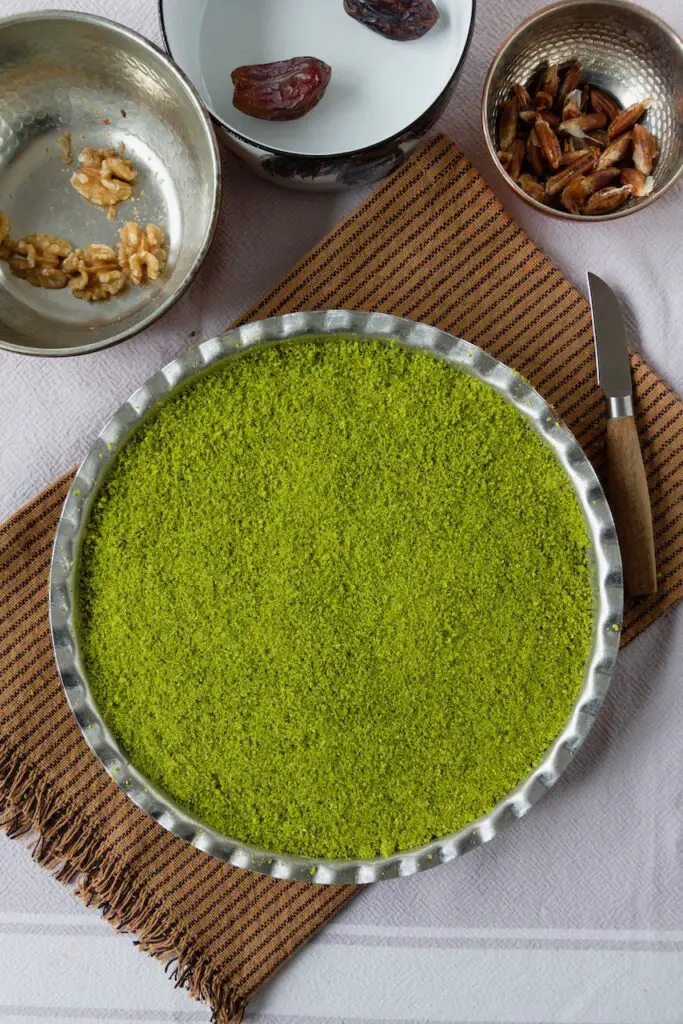 Ranginak – Persisches Datteldessert رنگینک خرما