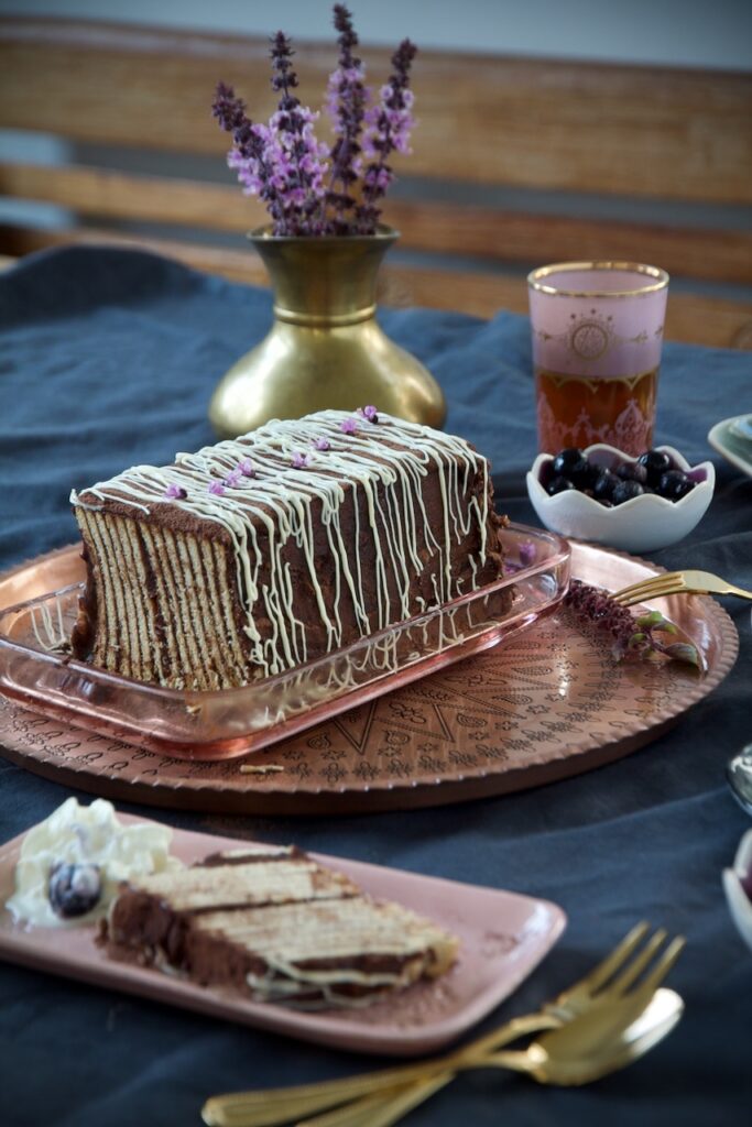 Cake Yakhchali - Fridge Cake کیک یخچالی