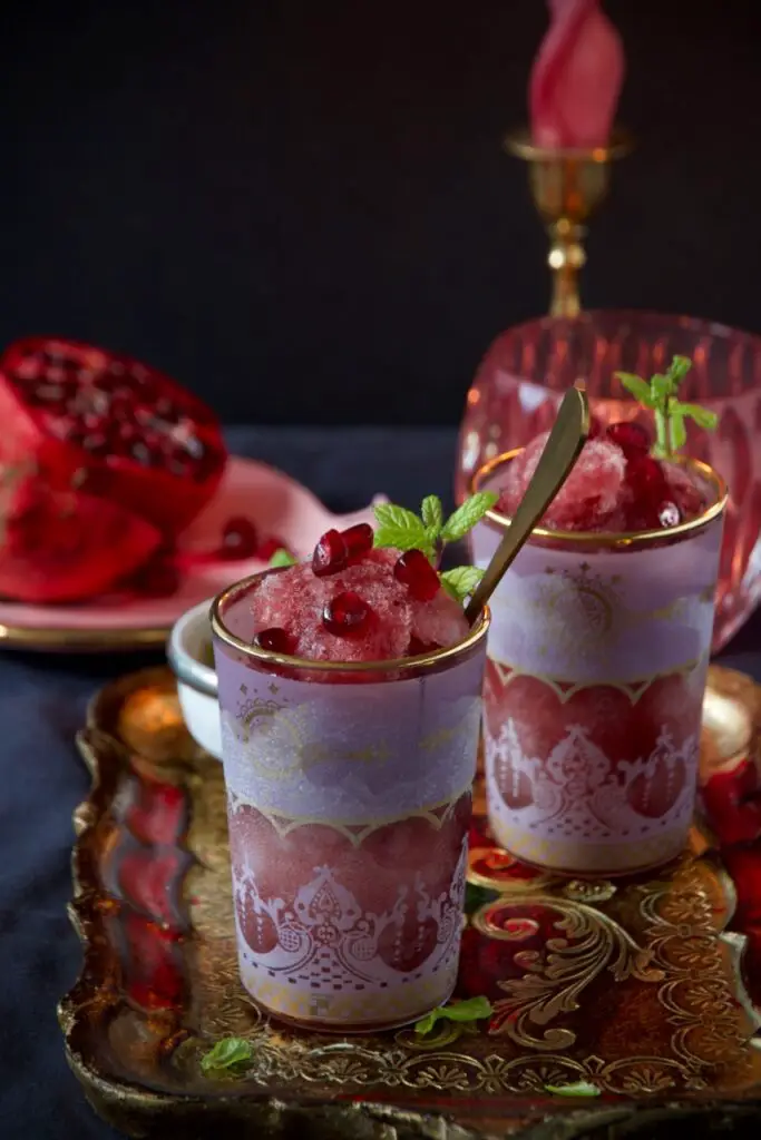 Yakh dar Behesht-e Anar - Persian Pomegranate Granité یخ در بهشت انار ...
