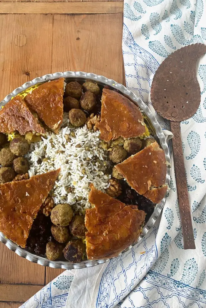 Mash polo – Rice with Mung Beans and Meatballs ماش پلو