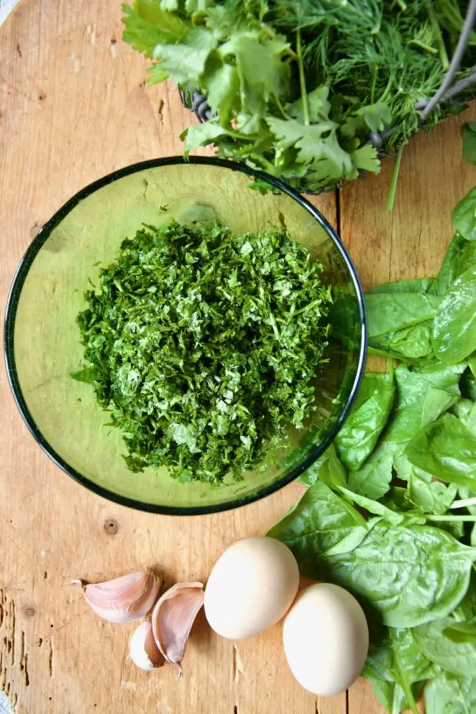 Torsh-e Tareh - Vegetarian Herb Stew with Egg