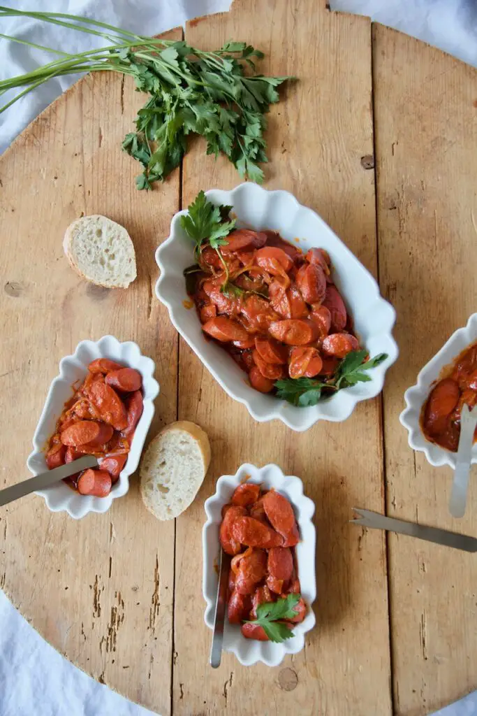 Sosis Bandari - Persian Style Currywurst