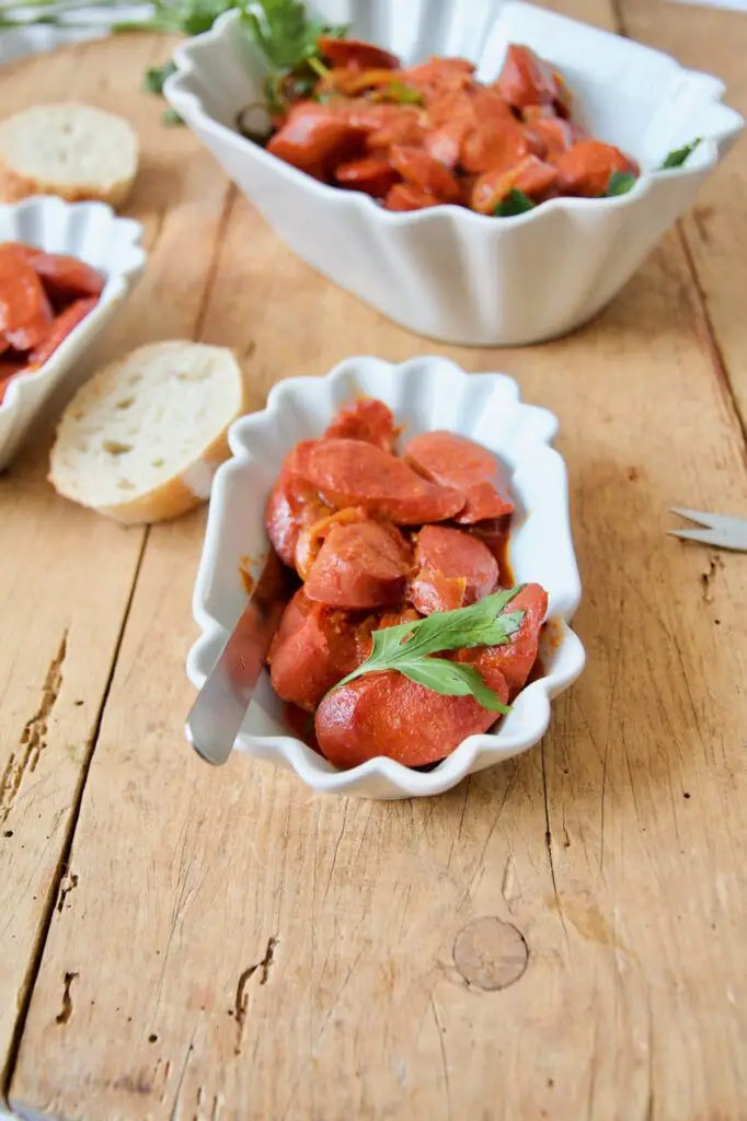 Sosis Bandari - Persian Style Currywurst