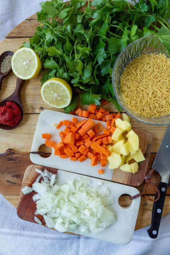 Persian Vermicelli Soup