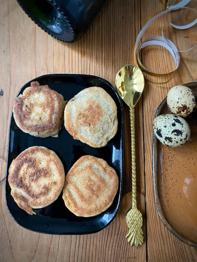 Blinis with Caviar and Champagne