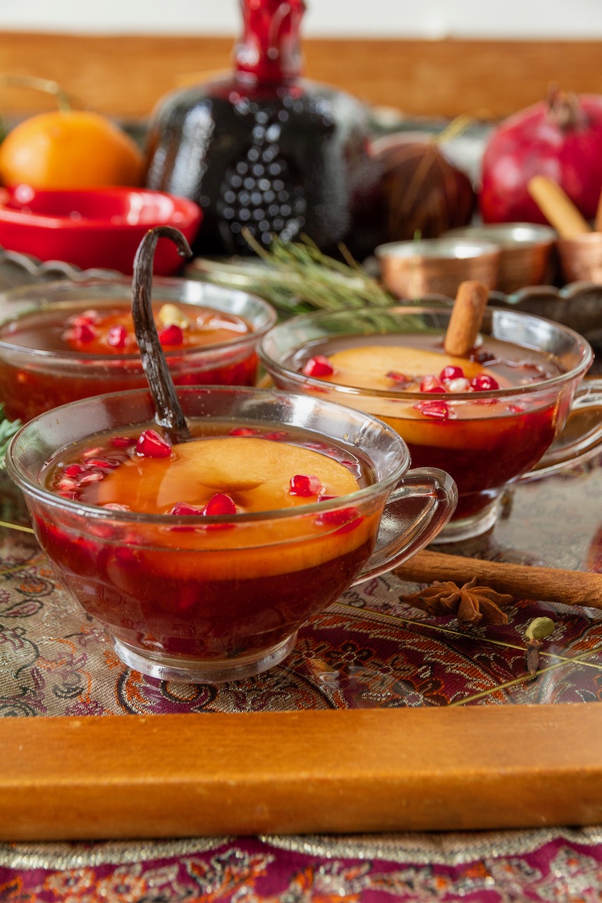 Pomegranate Mulled Wine