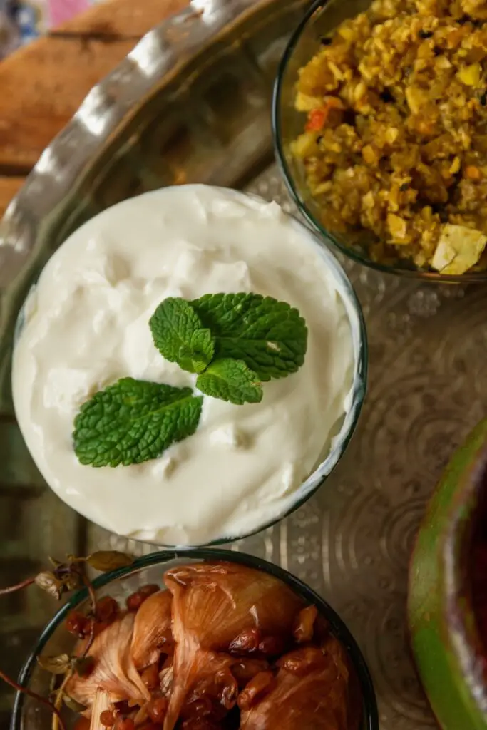 Dizi Sofali – Persian Lamb Stew in a Traditional Clay Pot