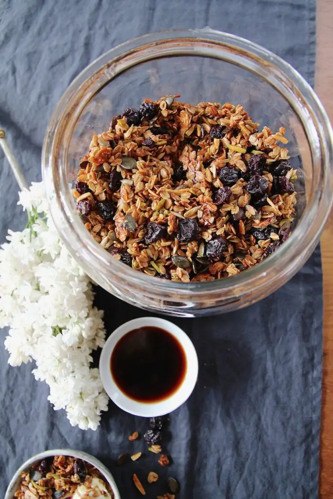 Ajil Granola – Persian breakfast for Mother’s Day