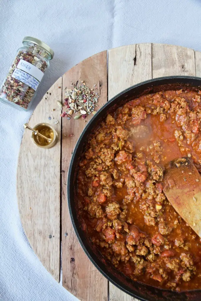 Makaroni – Persian-Style Spaghetti