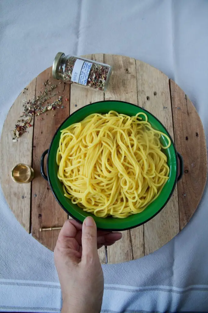 Makaroni – Persian-Style Spaghetti