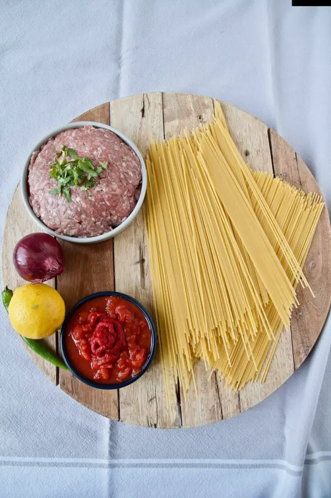 Makaroni – Persian-Style Spaghetti