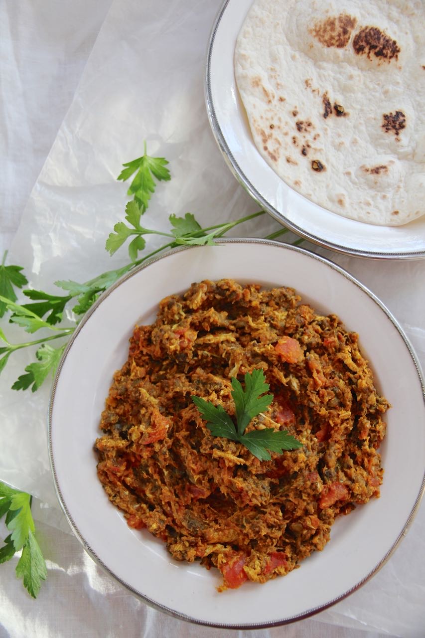 Mirza Ghasemi – Easy Persian Smoky Eggplant and Tomato Appetizer