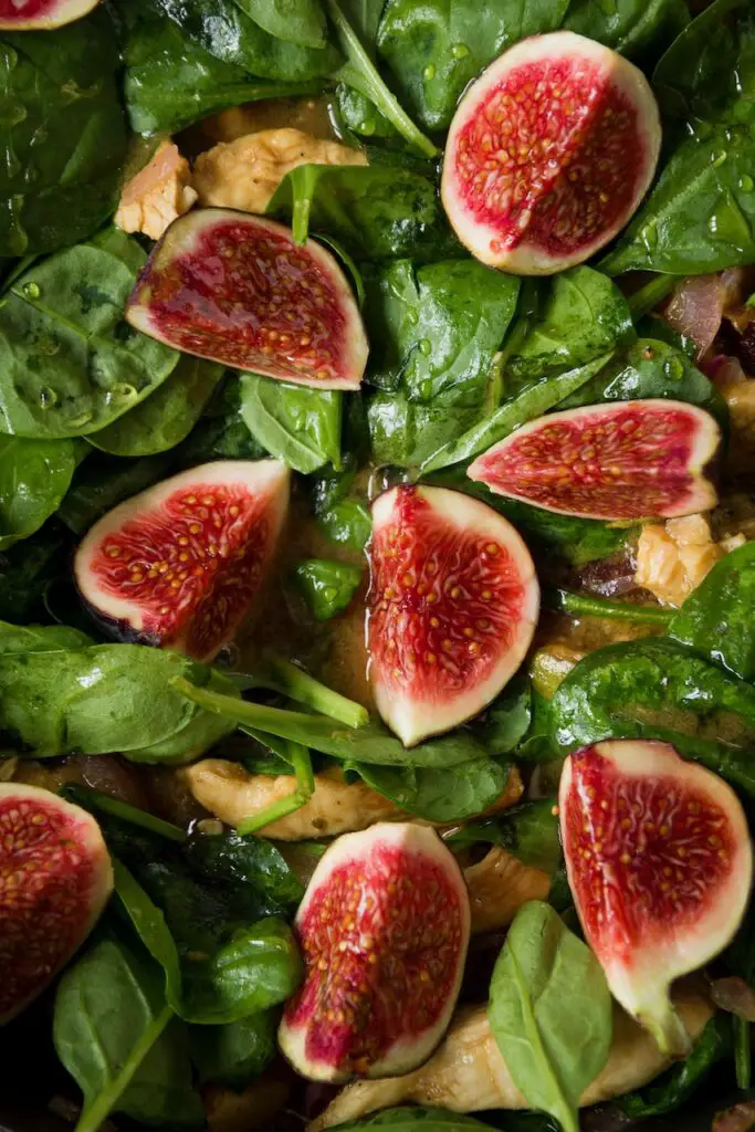Khorak-e Anjir – Persian Chicken with Figs & Spinach