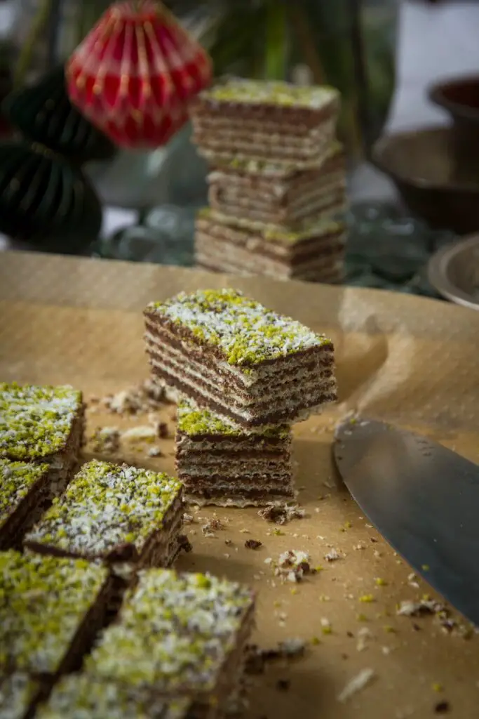Shirini Mikado – Halva Wafers with Cocoa