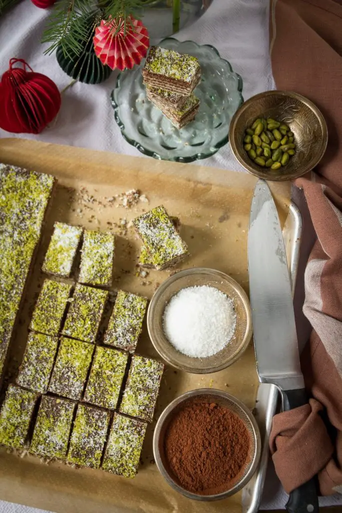 Shirini Mikado – Halva Wafers with Cocoa