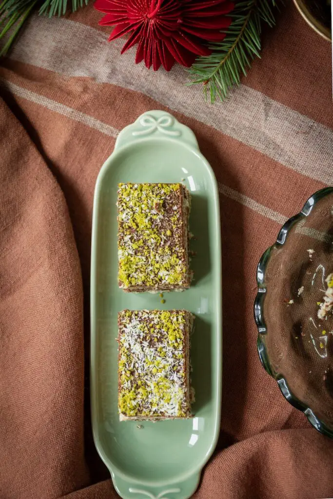 Shirini Mikado – Halva Wafers with Cocoa