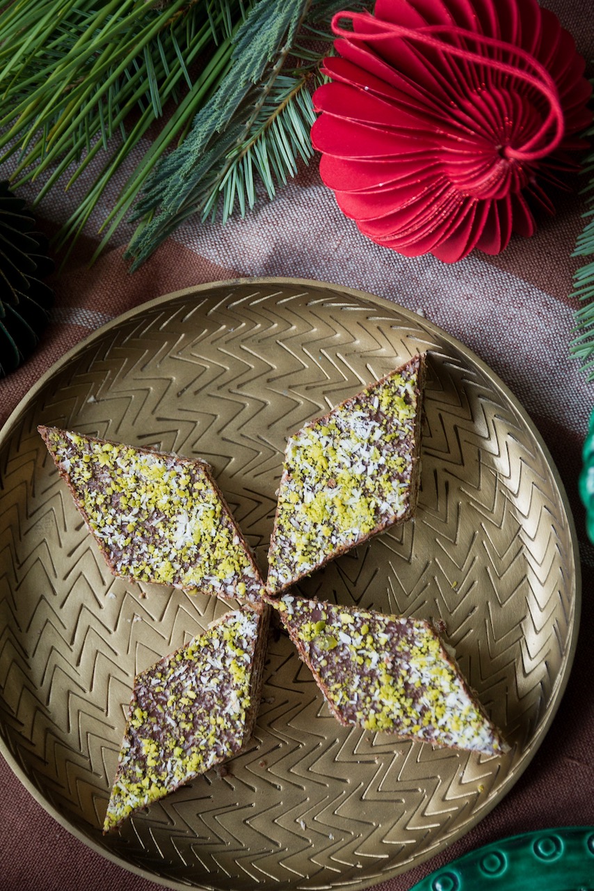 Shirini Mikado – Halva Wafers with Cocoa