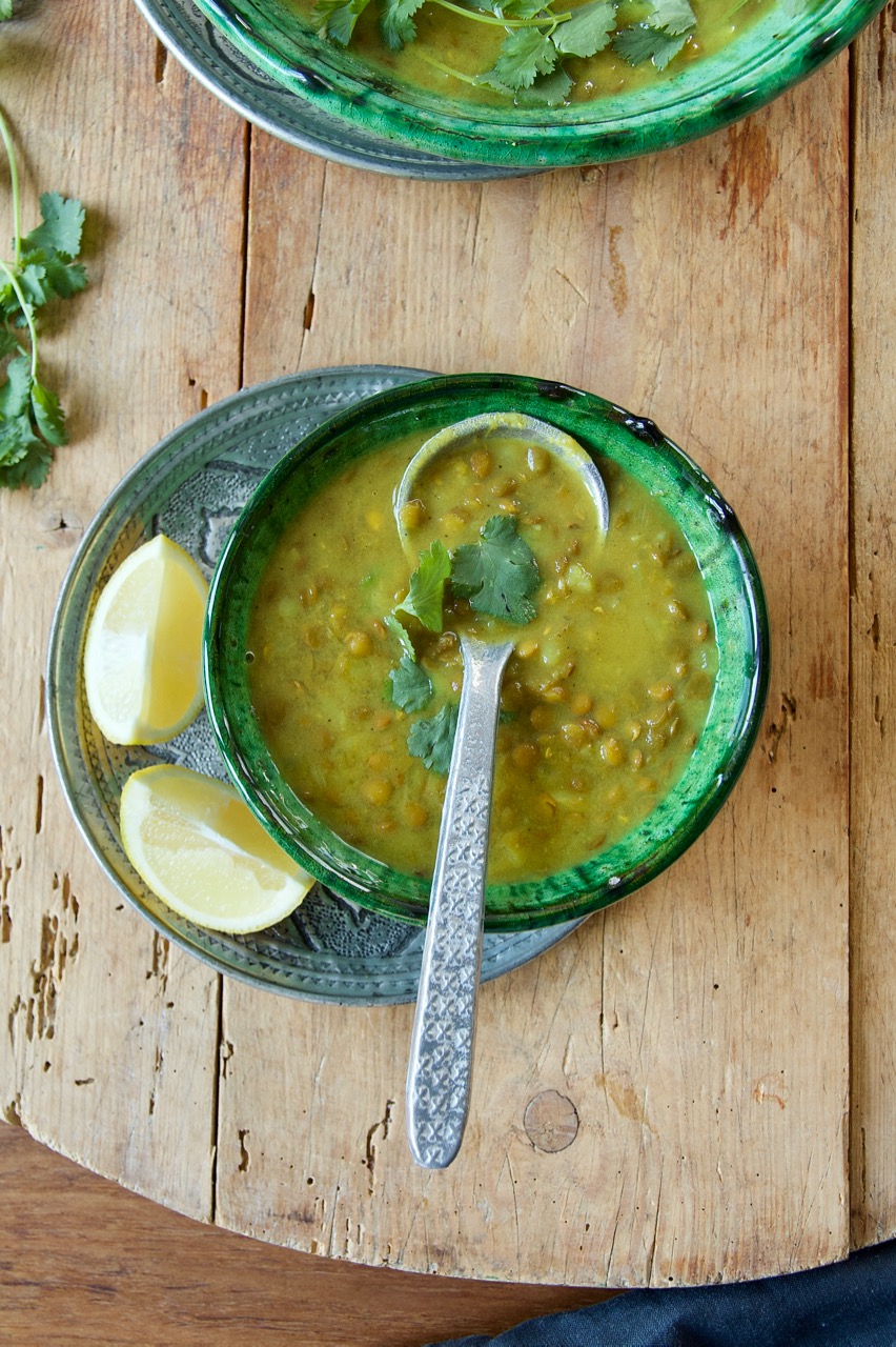 Adasi – Easy Persian Lentil Soup Recipe (Healthy & Vegan)