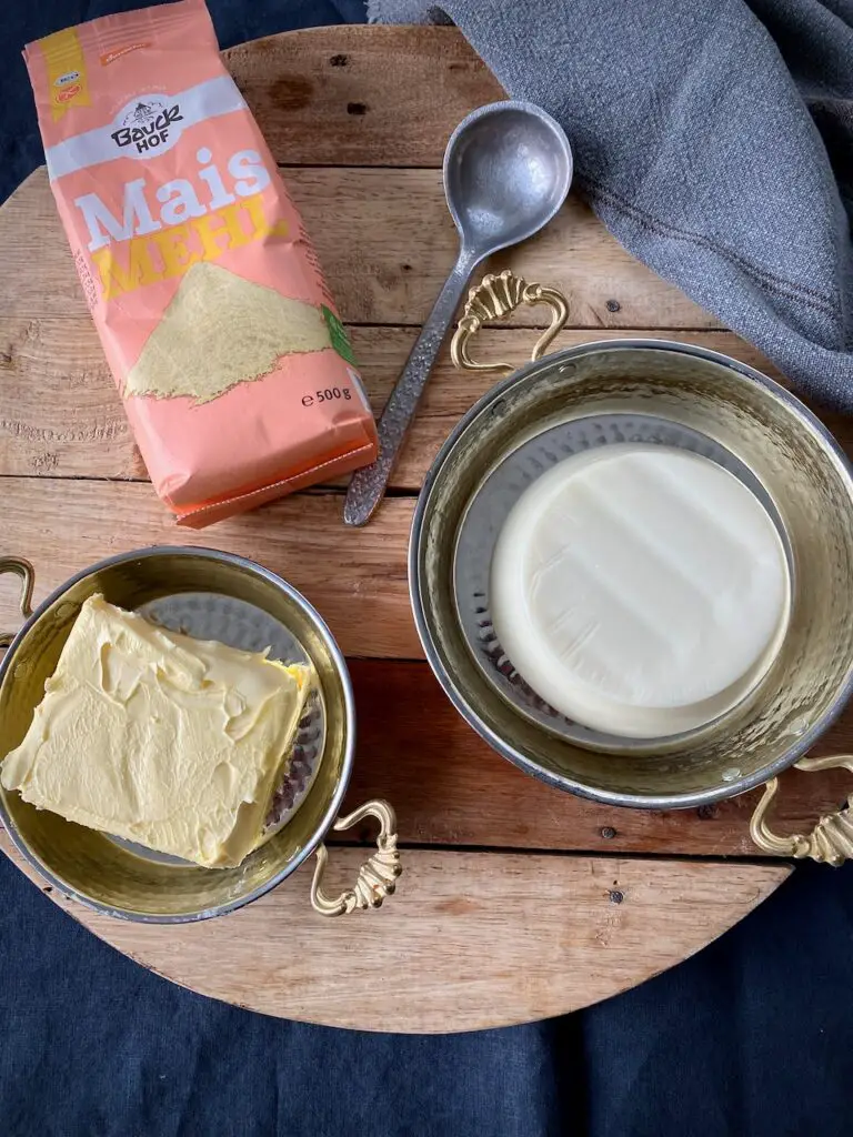 Easy Kuymak Recipe – Turkish Cheese Fondue for Breakfast