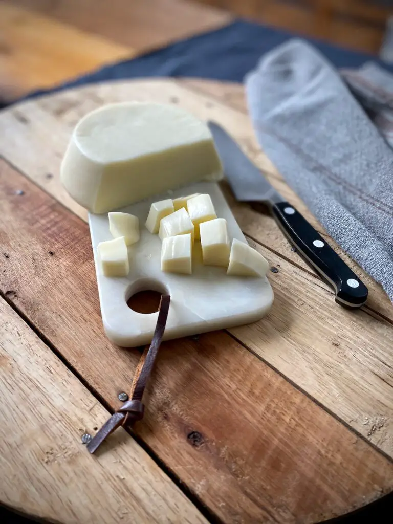 Easy Kuymak Recipe – Turkish Cheese Fondue for Breakfast