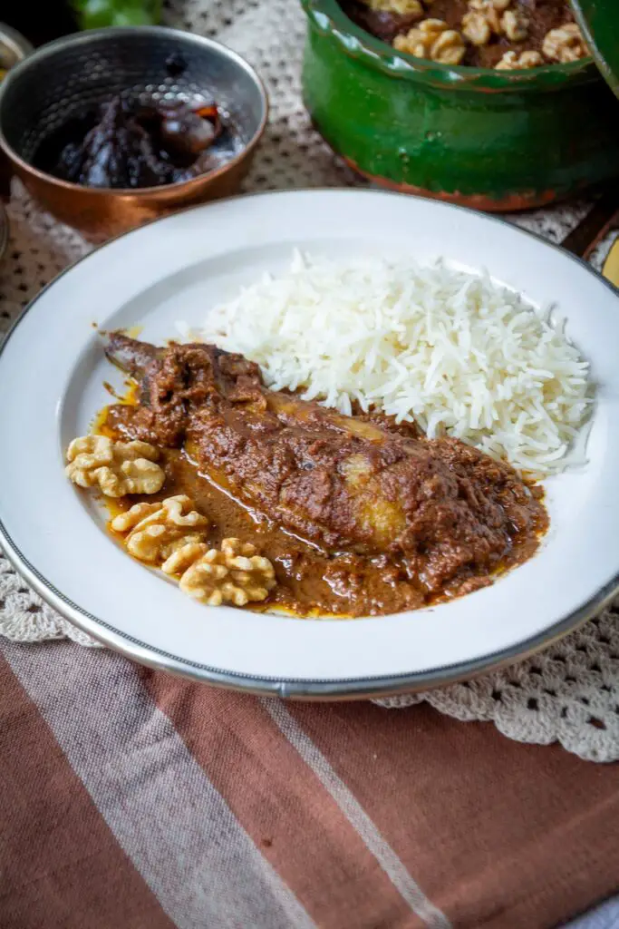 Shish Andaz Bademjan – Vegan Eggplants in Walnut Pomegranate Sauce