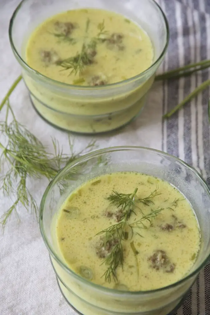 Ash-e Mast – Persian Herb and Yogurt Soup with Chickpeas and Meatballs