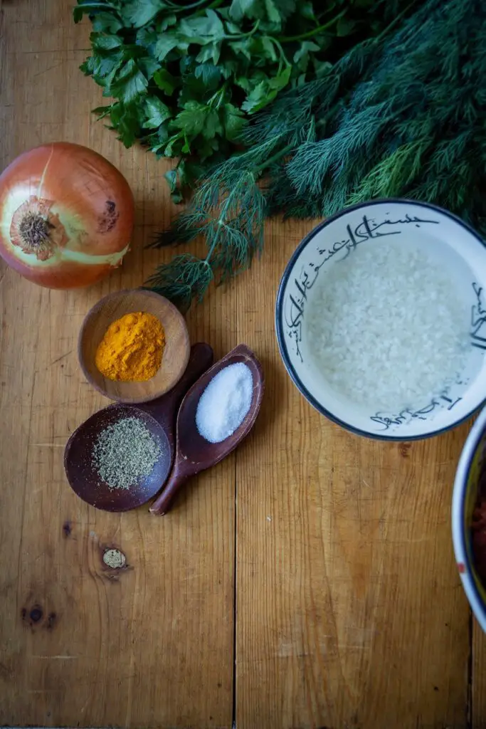 Ash-e Shoorba – Persian Herb Soup with Meatballs from Isfahan