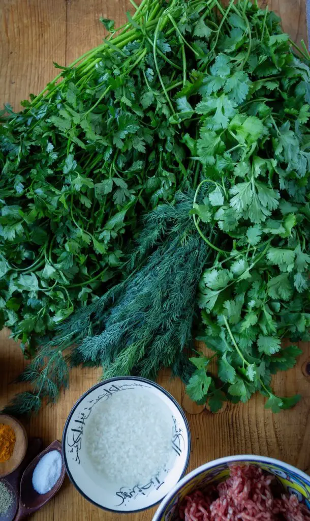 Ash-e Shoorba – Persian Herb Soup with Meatballs from Isfahan