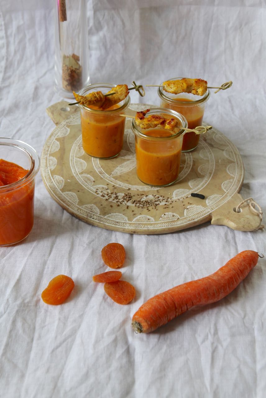 orientalischer Karotten-Kürbissuppe mit Aprikosen