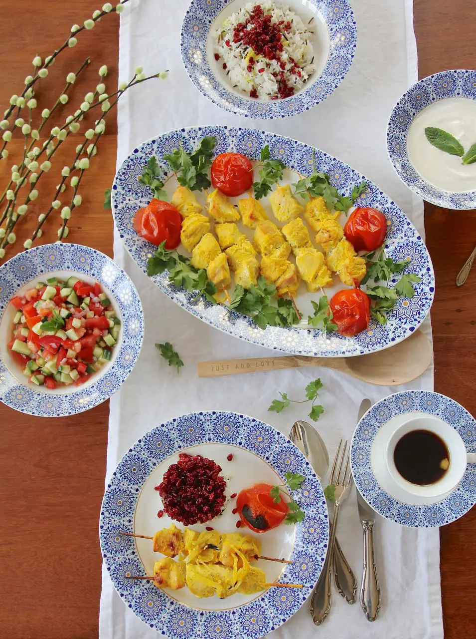 Djudje Kabab für Sizdah be dar - persisches Hühnchen in Safran-Zitronen-Marinade