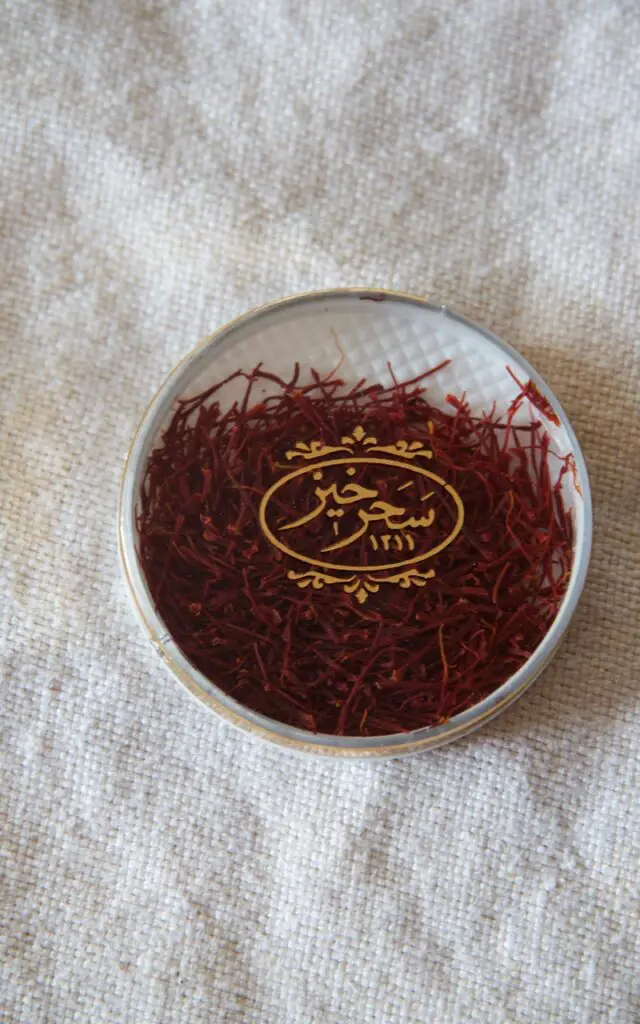 Khanfaroush - Persische Safran-Kardamom-Pancakes