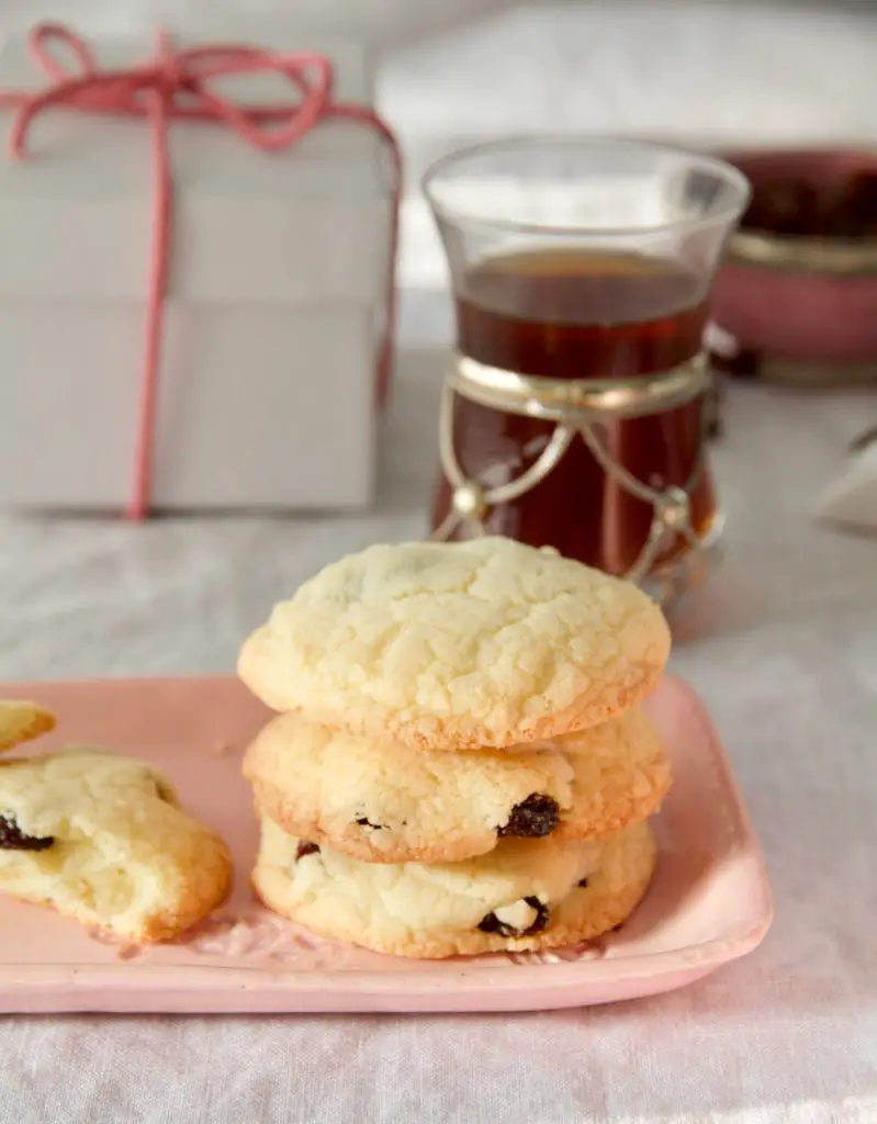 Shirini Keshmeshi - Persische Rosinenplätchen für Nowrooz