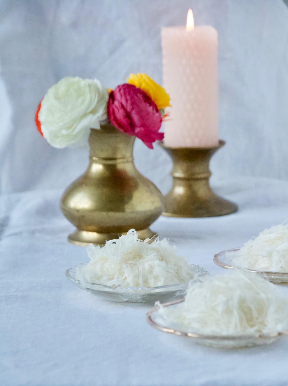 Fereni - Persische Reiscreme mit Himbeerpüree und Pashmak - Labsalliebe