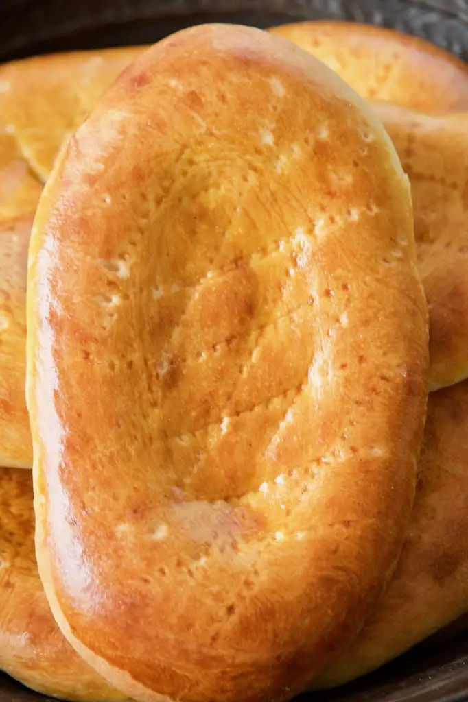 Nan-e Shirin - Süßes Hefebrot mit Safran - Labsalliebe