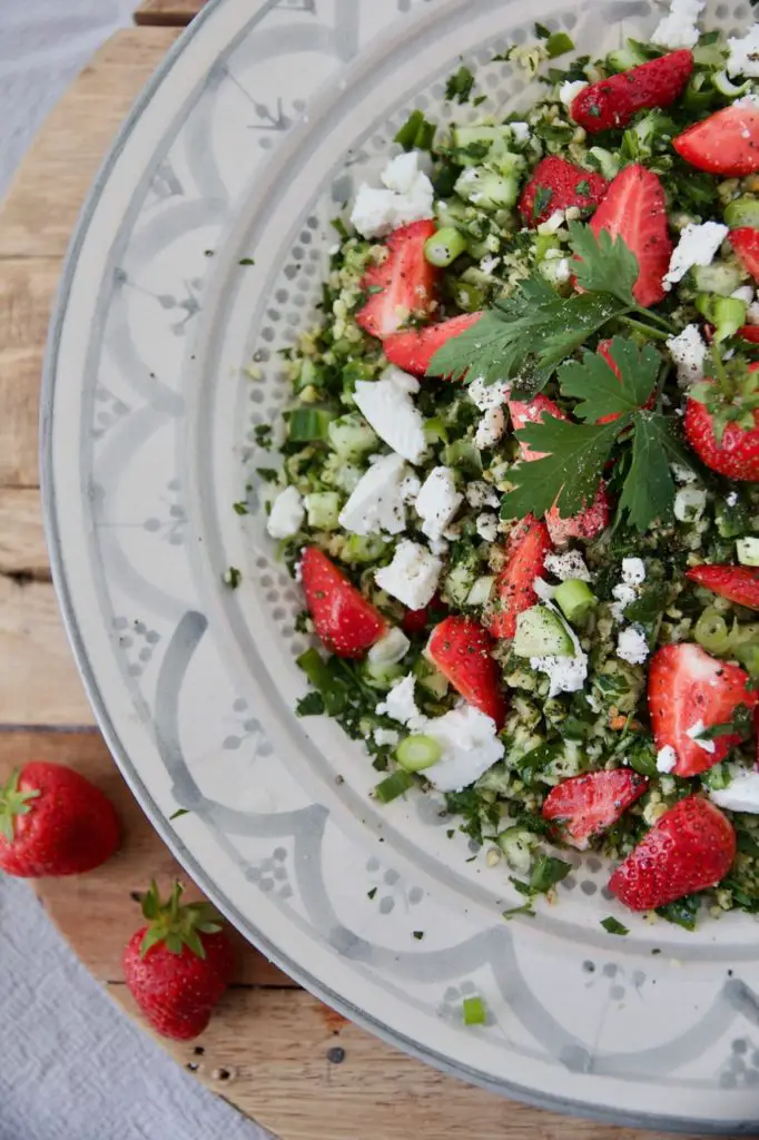 Erdbeer Tabouleh mit Feta