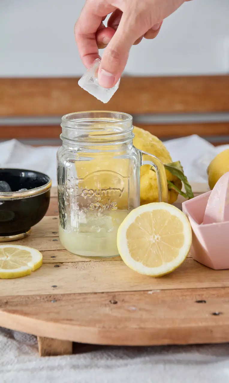 Sharbat-e Ab Limo - die einfachste zuckerfreie Limonade der Welt
