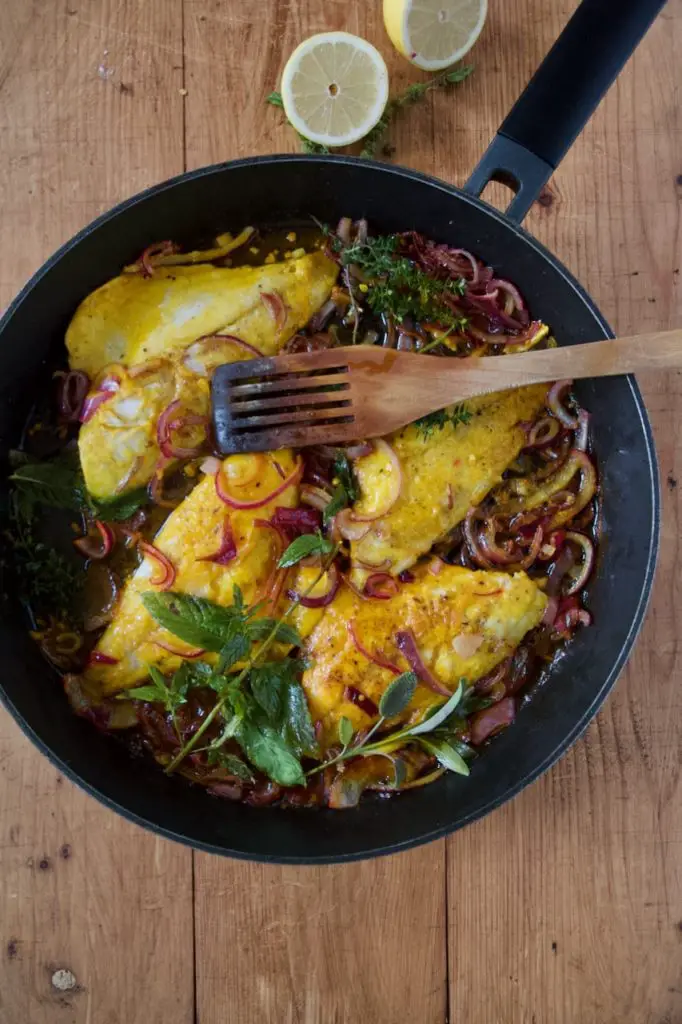 Mahi Zaferani - Doradenfilet in Safran-Sauce ماهی زعفرانی