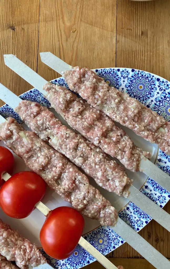 Kabab Koobideh - Kebab vom Grill کباک کوبیده