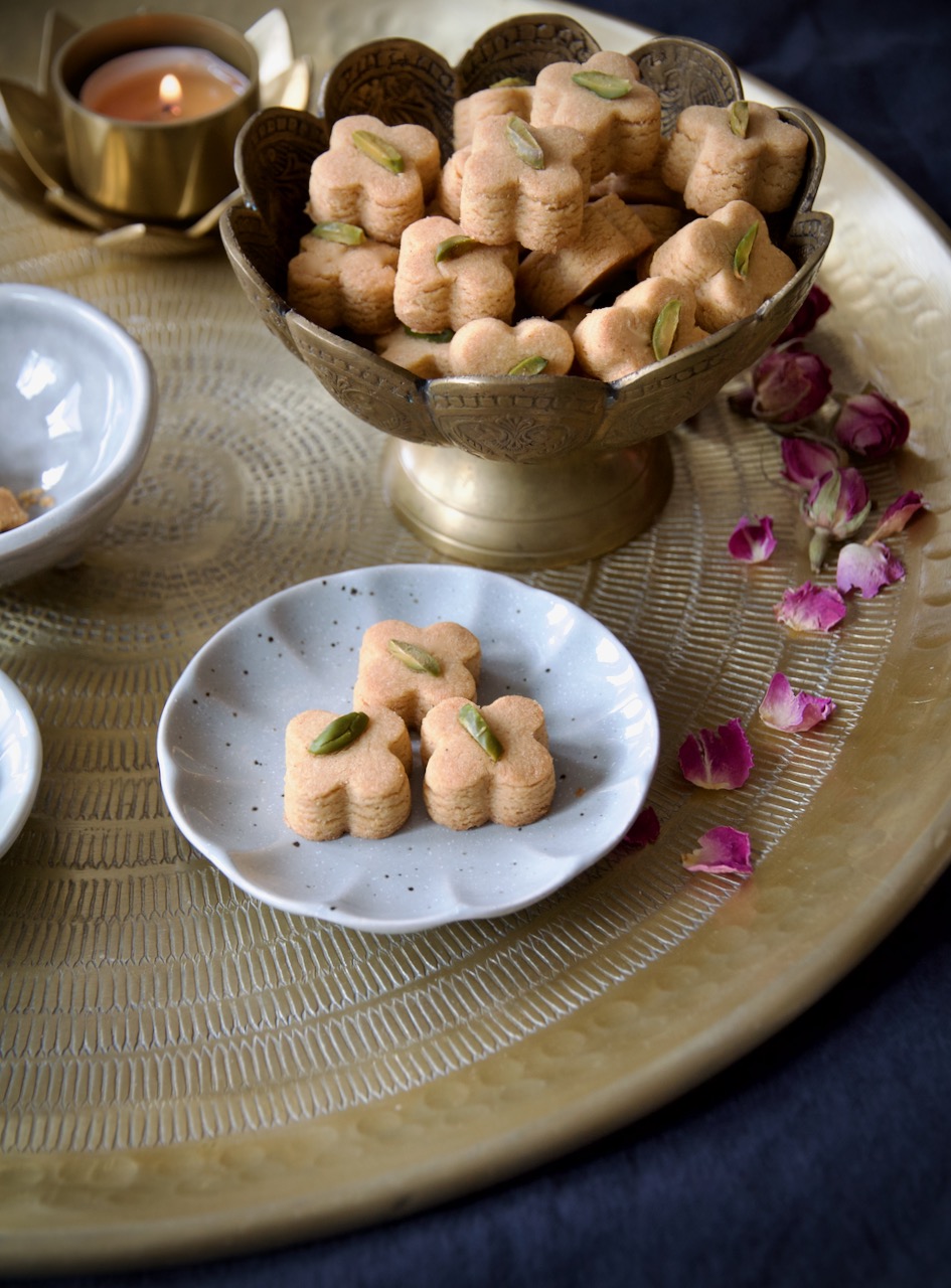 Nan-e Nokhodchi - vegane Kichererbsen-Plätzchen نان نخودچی - Labsalliebe