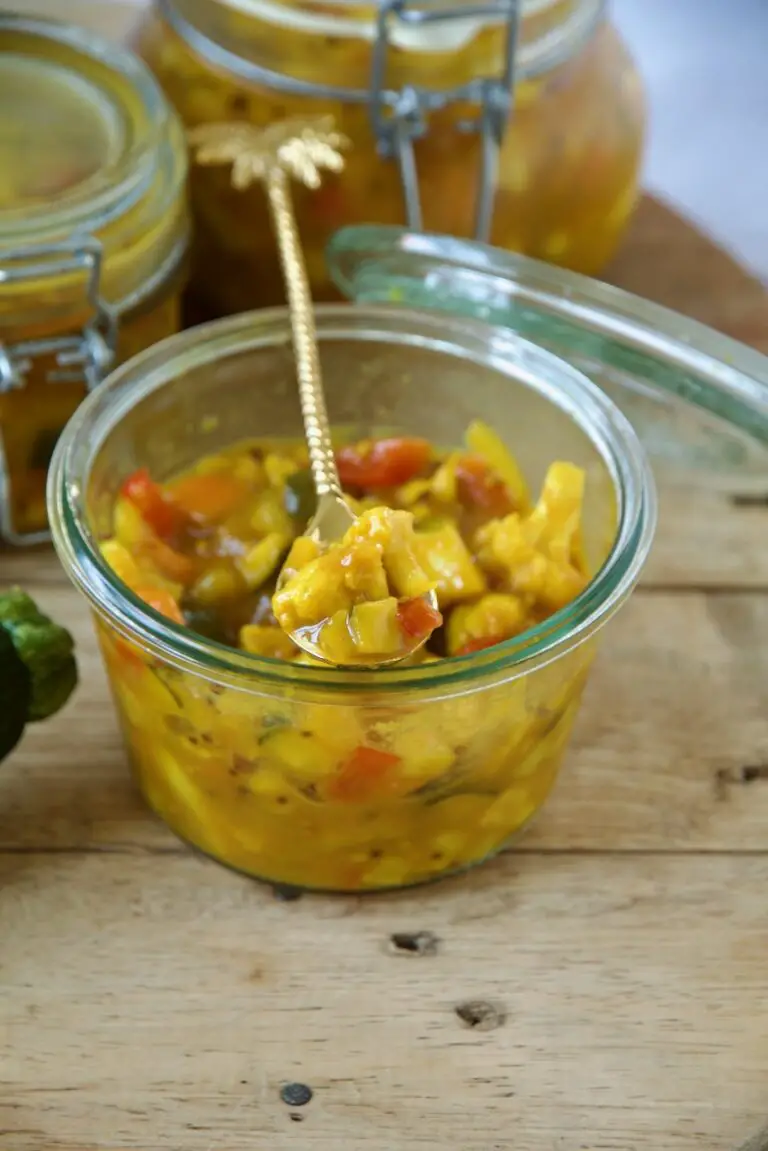 Piccalilli-Sauce - eingelegtes Senfgemüse - Labsalliebe