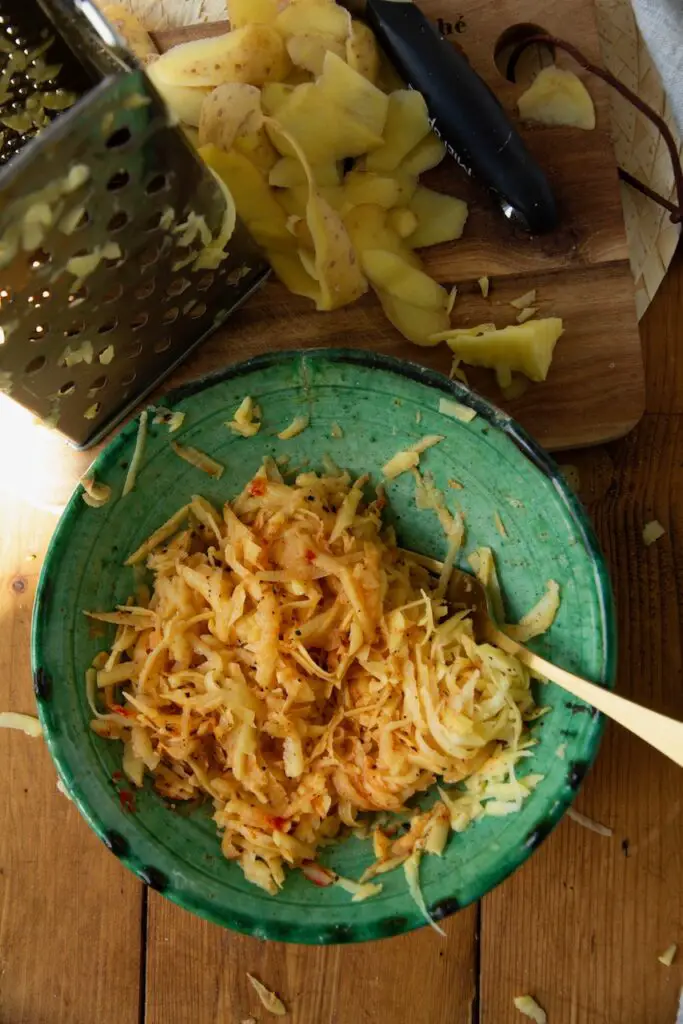 Loobia Polo - Persischer Reis mit grünen Bohnen und Hackfleisch لوبیا پلو