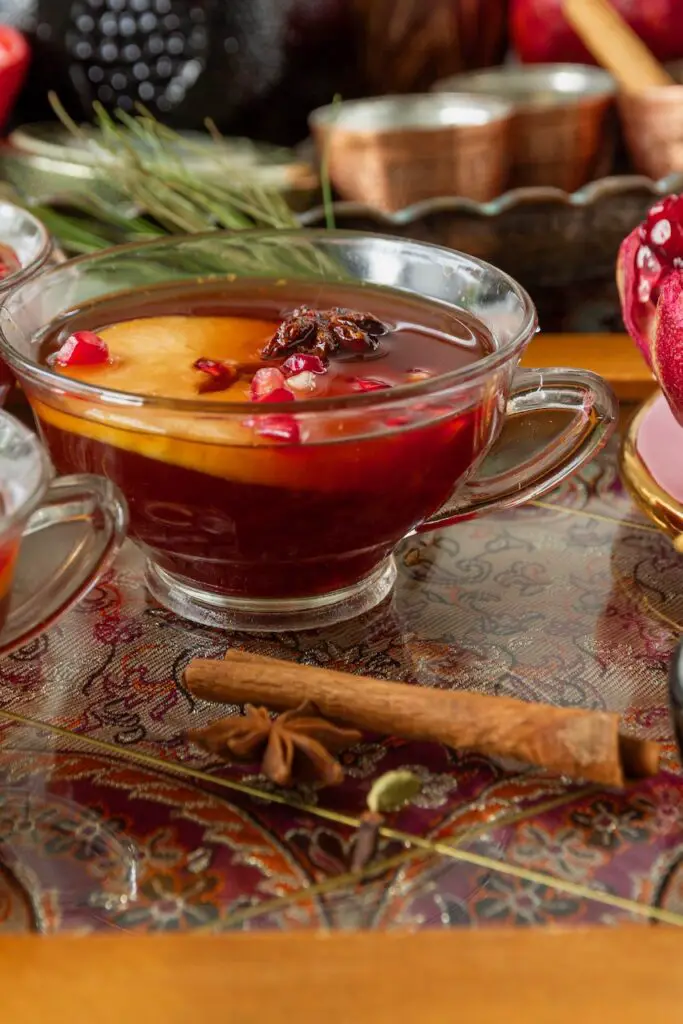 Granatapfel-Glühwein