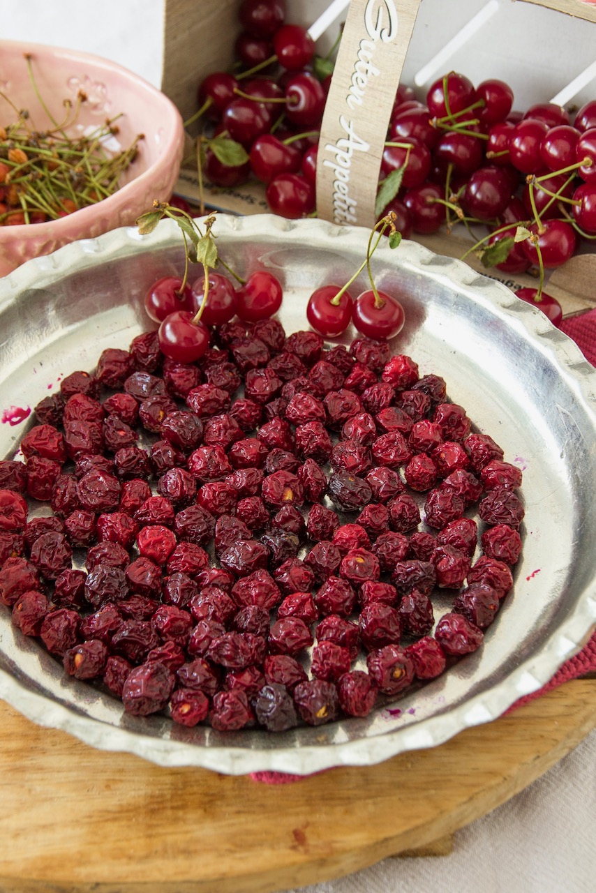 Albaloo Khoshk – getrocknete Sauerkirschen aus dem Airfryer - Labsalliebe Albaloo Khoshk – getrocknete Sauerkirschen aus dem Airfryer - Labsalliebe