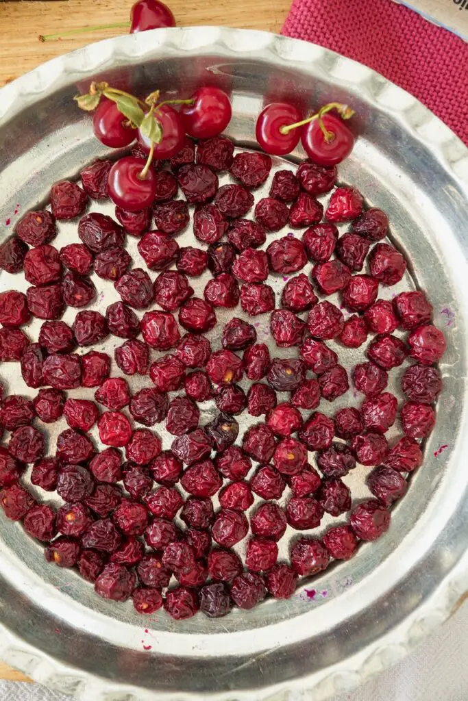 Albaloo Khoshk – getrocknete Sauerkirschen aus dem Airfryer